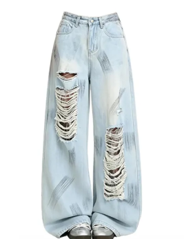 Women's Ripped Boyfriend Jeans